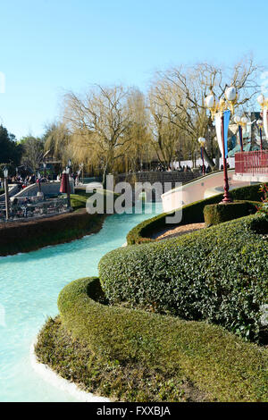 Disneyland Paris Park Lampost und Eisen Kunst Stockfoto