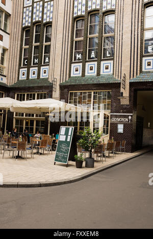 BERLIN, APRIL 15: The Hackeschen Hofe, eine bemerkenswerte Hof Komplex im Zentrum von Berlin am 15. April 2016. Stockfoto