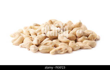 Haufen von mehreren Cashew-Nüssen, isoliert Stockfoto