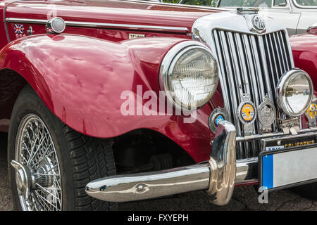 PARMA, Italien - APRIL 2015: MG Retro Oldtimer Stockfoto