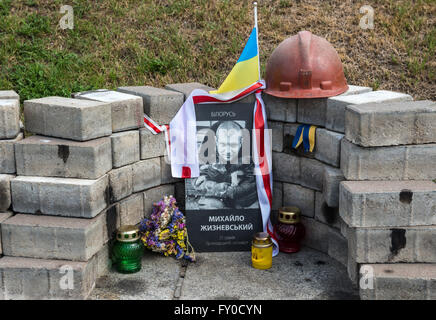 Denkmal für getötete Euromajdan Teilnehmer an Helden des himmlischen hundert Alley, Teil der Instytutska Street, Kiew, Ukraine Stockfoto