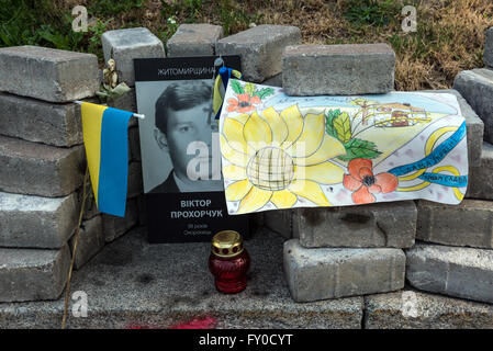 Denkmal für getötete Euromajdan Teilnehmer an Helden des himmlischen hundert Alley, Teil der Instytutska Street, Kiew, Ukraine Stockfoto