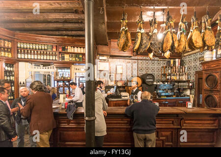El Rinconcillo älteste Tapas-Bar in Sevilla, spanisches Restaurant, gegründet 1670, Andalusien, Spanien, Stockfoto