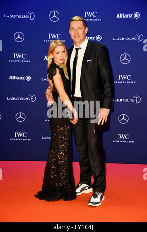 Berlin, Deutschland. 18. April 2016. Stefan Kretzschmar und Freundin Doreen, die Teilnahme an der 17. Laureus World Sports Awards 2016 bei der Messe Berlin am 18. April 2016 in Berlin, Deutschland. © Dpa/Alamy Live-Nachrichten Stockfoto