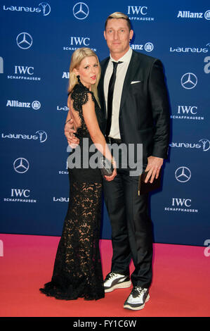 Berlin, Deutschland. 18. April 2016. Stefan Kretzschmar und Freundin Doreen, die Teilnahme an der 17. Laureus World Sports Awards 2016 bei der Messe Berlin am 18. April 2016 in Berlin, Deutschland. © Dpa/Alamy Live-Nachrichten Stockfoto