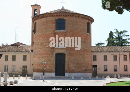 Chiesa di Santa Giustina (Kirche von Santa Giustina) in Ravenna, Italien. Stockfoto