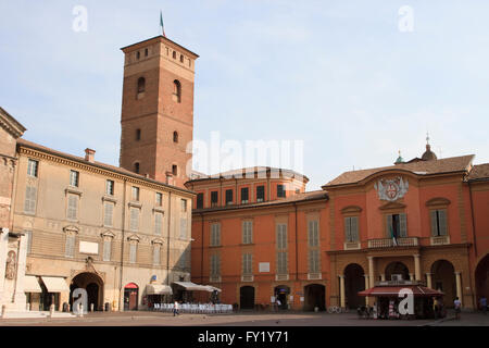 Torre del Bordell in Piazza Camillo Prampolini, Reggio Emilia, Emilia-Romagna, Italien. Stockfoto