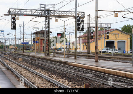 Fidenza Bahnhof (Stazione Ferroviaria di Fidenza) Stockfoto