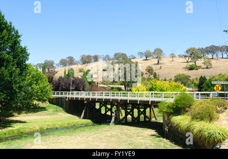 Erbe-Brücke über den Belubula River, Carcoar, New South Wales, Australien Stockfoto