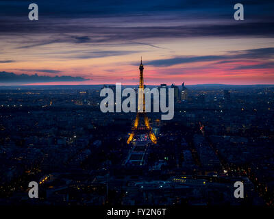 Sonnenuntergang über Paris mit Eiffelturm, Paris, Frankreich Stockfoto