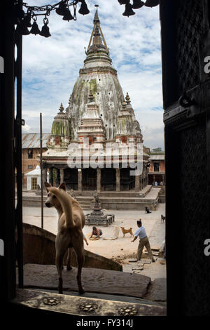 Rato Machhendranath Tempel, Bungamati, Kathmandu-Tal, Nepal. Shikra Tempel von Machhendranath oder Bunga Bunga Dyo Gott Stockfoto