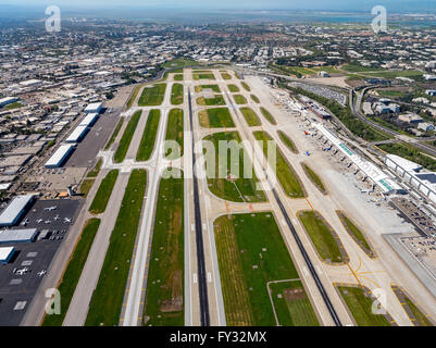 Luftaufnahme, San Jose International Airport, Start-und Landebahnen, Provinz San José, San Francisco Bay Area, Kalifornien, USA Stockfoto