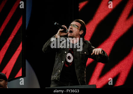 Live 8 am Hyde Park, London. 2 Juli 2005.U2 Bono Stockfoto