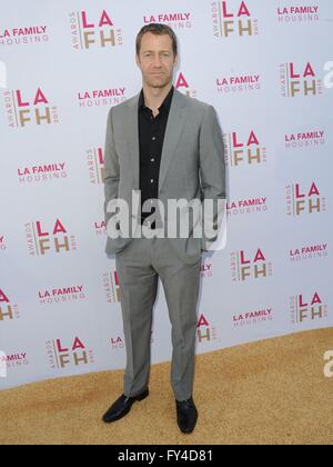 Los Angeles, CA, USA. 21. April 2016. Colin Ferguson im Ankunftsbereich für LA Family Housing Awards 2016, dem Lot, Los Angeles, CA 21. April 2016. Bildnachweis: Dee Cercone/Everett Collection/Alamy Live-Nachrichten Stockfoto