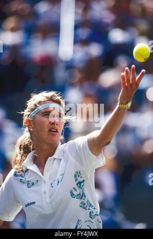 Steffi Graf (GER) im Wettbewerb bei den US Open 1994. Stockfoto