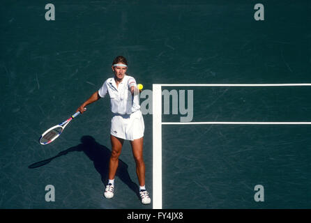 Steffi Graf (GER) im Wettbewerb bei den US Open 1994. Stockfoto