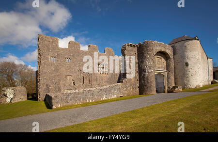 Oxwich Burg auf der Gower Halbinsel Wales Stockfoto