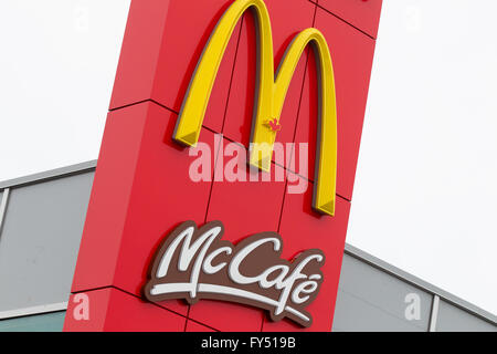 McDonald's Restaurant in Kingston, Ontario, auf Montag, 25. Januar 2016. Stockfoto