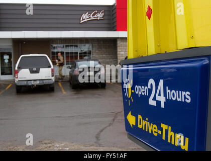 McDonald's Restaurant in Kingston, Ontario, auf Montag, 25. Januar 2016. Stockfoto