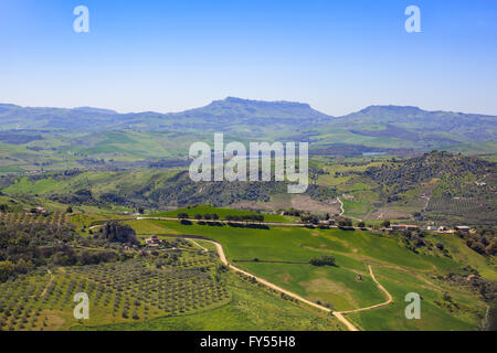 Blick auf Enna und Calascibetta und sizilianische Landschaft Stockfoto