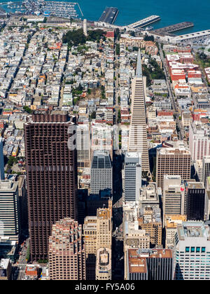 Luftaufnahme, Transamerica Pyramid, Anzeigen von South of Market Viertel SoMa, Financial District, Downtown, San Francisco Stockfoto