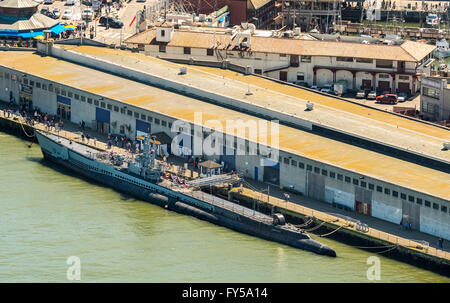 Luftaufnahme, USS Pampanito an Pier 45, u-Boot-Museum, San Francisco, San Francisco Bay Area, Kalifornien, USA Stockfoto