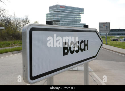 Renningen, Deutschland. 22. April 2016. Blick auf den Bosch-Campus in Renningen, Deutschland, 22. April 2016. Foto: Franziska Kraufmann/Dpa/Alamy Live News Stockfoto