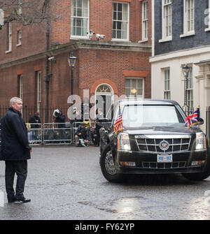 London UK, 22. April 2016, Präsident Barack Obama in Downing Street Kredit Auto: Ian Davidson/Alamy Live News Stockfoto