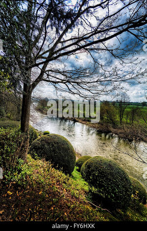 Am Ufer des Flusses Wye 5 Meilen stromaufwärts von Hereford sind sehr nett und malerisch. Stockfoto