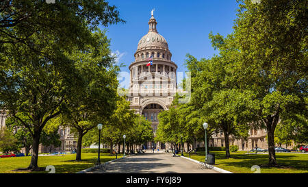 Texas State Capitol Gebäude in Austin im Frühling. Stockfoto