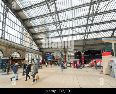 Lime Street Railway Station, Liverpool, Merseyside, England, UK Stockfoto