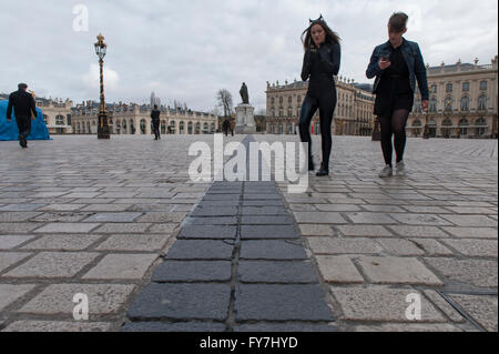 Personen am Place Stanislas in Nancy, Lothringen, Frankreich Stockfoto