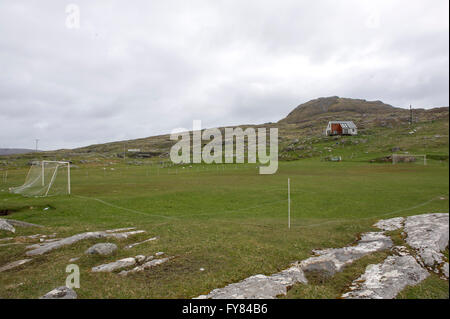 Einen abgelegenen Fußballplatz auf der Insel von Eriskay in den äußeren Hebriden, Western Isles of Scotland. Stockfoto