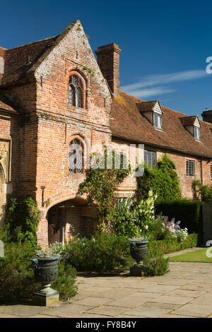 UK, Kent, Sissinghurst Castle, Heimat von Vita Sackville-West und Harold Nicolson in 1930er Jahren Eingang Stockfoto