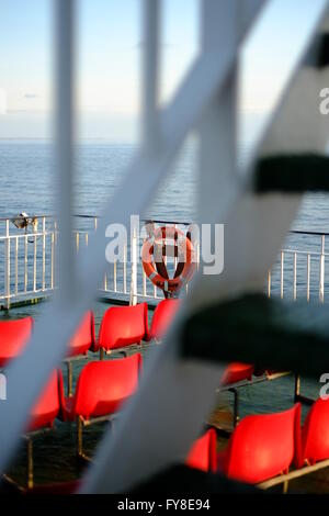 Auf dem Deck der Fähre Schiff bekannt als 'MV Isle of Lewis' zwischen Stornoway und Ullapool, Schottland, UK. Stockfoto