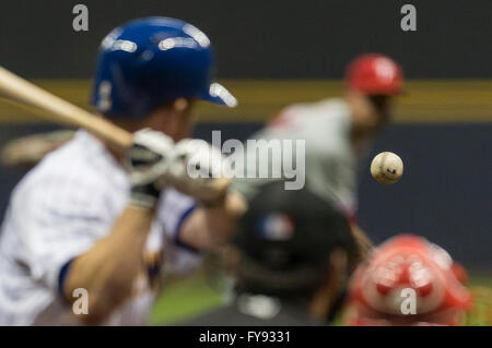 Milwaukee, WI, USA. 22. April 2016. Ein Stellplatz in der Major League Baseball Spiel zwischen den Milwaukee Brewers und den Philadelphia Phillies im Miller Park in Milwaukee, Wisconsin. John Fisher/CSM/Alamy Live-Nachrichten Stockfoto