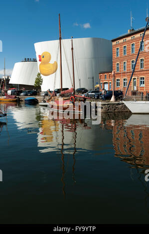 Kanalhafen und Ozeaneum, Stralsund, Mecklenburg-Vorpommern, Deutschland Stockfoto