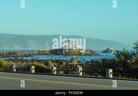 Battery Point Lighthouse, Küsten Ansicht. Crescent City, Kalifornien. Stockfoto