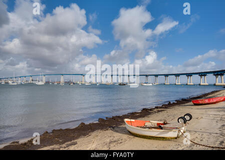 Hafen von San Diego, Coronado Bridge. Coronado, Kalifornien. Stockfoto