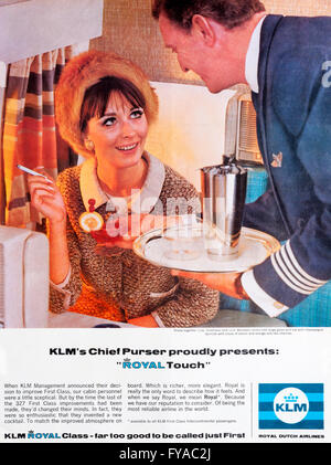 1960er Jahre Magazin Werbung Werbung KLM Royal Dutch Airlines. Stockfoto