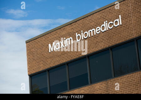 Ein Logo Zeichen außerhalb der Hauptsitz der Maxim Biomedical, Inc., am 10. April 2016 in Rockville, Maryland. Stockfoto