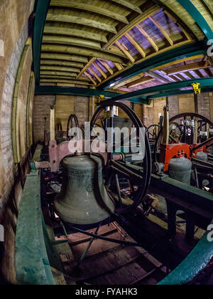 Glocken im Glockenturm, Selby Abbey, North Yorkshire, UK. Stockfoto