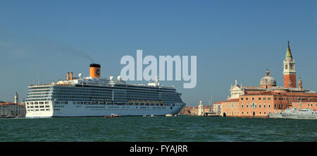 Kreuzfahrtschiff Costa Deliziosa, IMO 9398917 Stockfoto