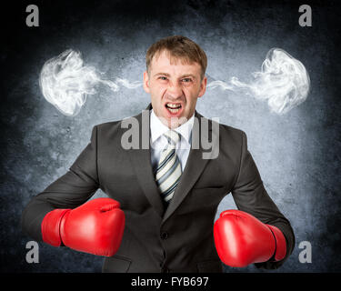 Closeup Portrait zorniger Mann Stockfoto