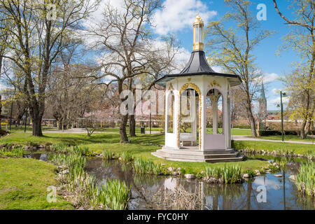 Frühling in den berühmten Park Tradgardsforeningen in Linköping, Schweden. Stockfoto