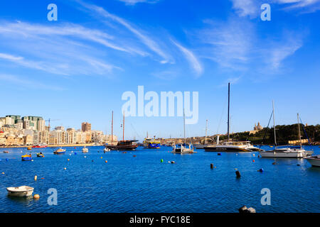 Boote in Sliema Creek, Valletta, Malta Stockfoto