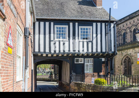 Castle House in Leicester neben St Mary de Castro Church in Leicester Schlosspark Stockfoto