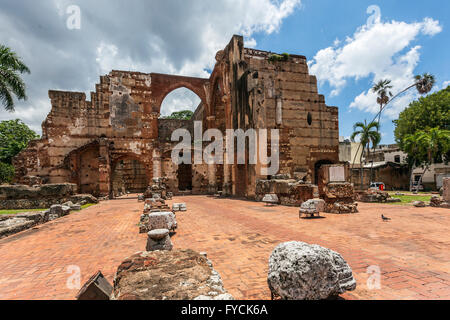 Krankenhaus San Nicolás de Bari, 1503, das älteste Krankenhaus in Amerika, zum UNESCO-Weltkulturerbe, Zona Colonial, Santo Domingo Stockfoto