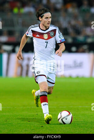 Sebastian Rudy, GER, Qualifikationsspiel für die Europameisterschaft 2016, Deutschland Vs Schottland 2:1, Signal-Iduna-Park Stockfoto