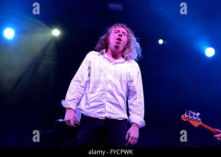 BILBAO, Spanien - NOV 01: The Orwells (Band) live-Musik-Show in Bime Festival am 1. November 2014 in Bilbao, Spanien. Stockfoto